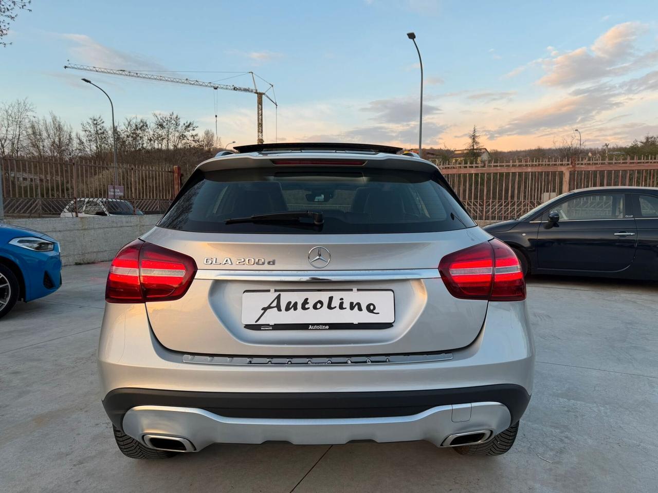 Mercedes-benz GLA 200 d 136cv -SPORT- TETTO A