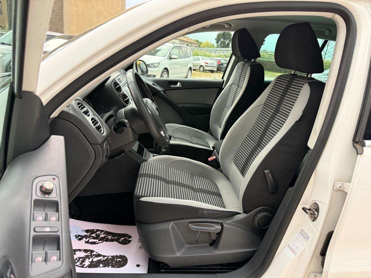 Volkswagen Tiguan 2.0 TDI DPF 4MOTION Sport & Style