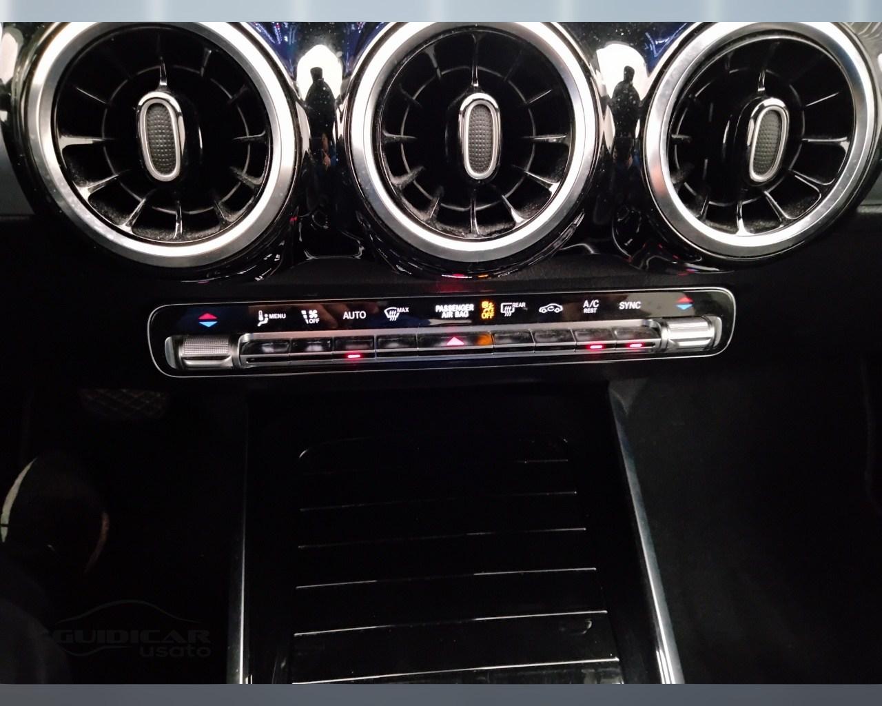Mercedes-Benz GLB - X247 2019 - GLB 200 d Sport Plus auto