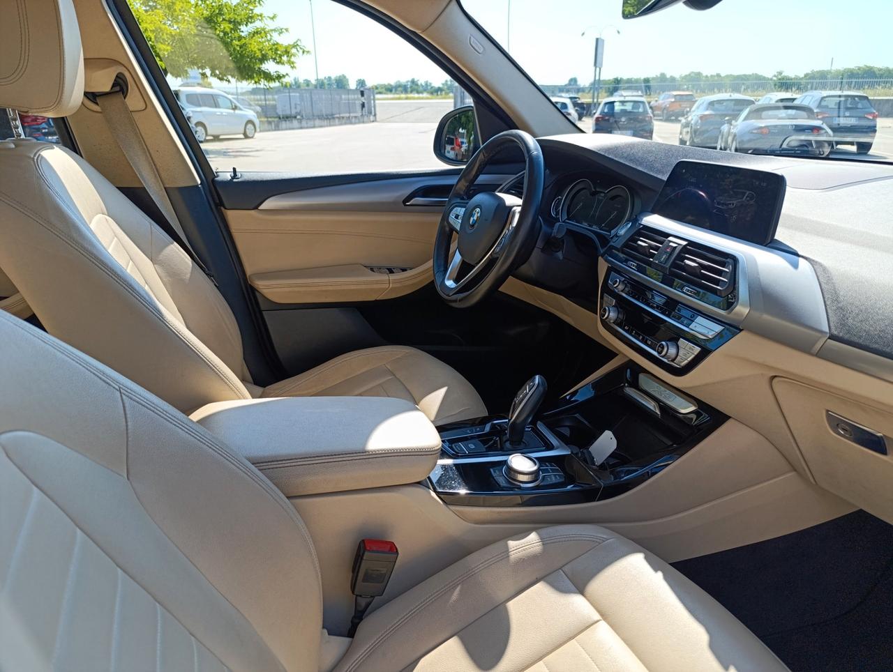 BMW X3 xdrive20d mhev 48V Business Advantage auto