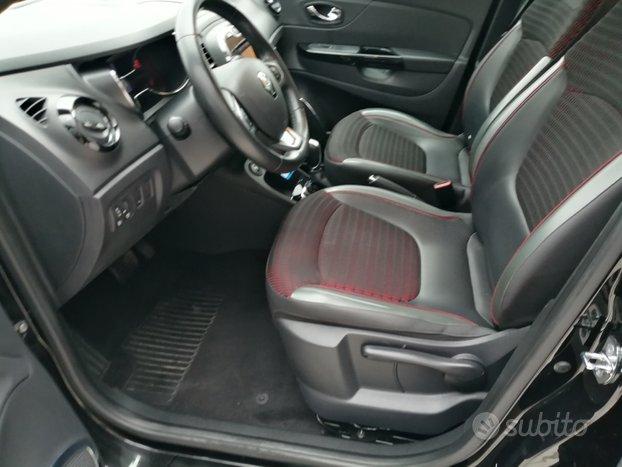 Renault CAPTUR DCI 90CV Cambio automatico