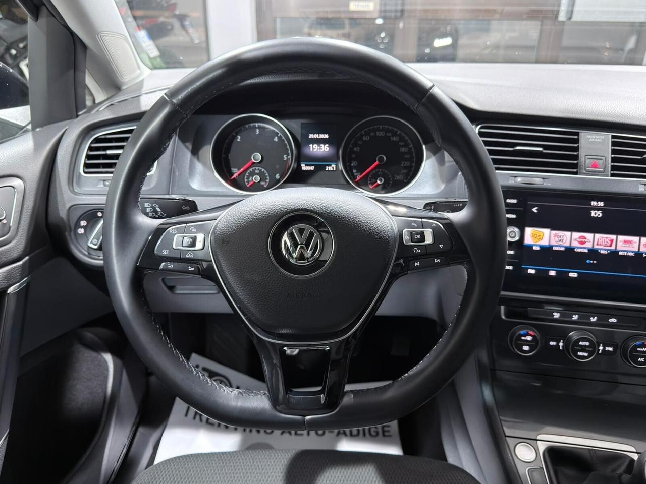 VW GOLF VARIANT 7.5 1.6TDI 116CV 2018 1HANDE