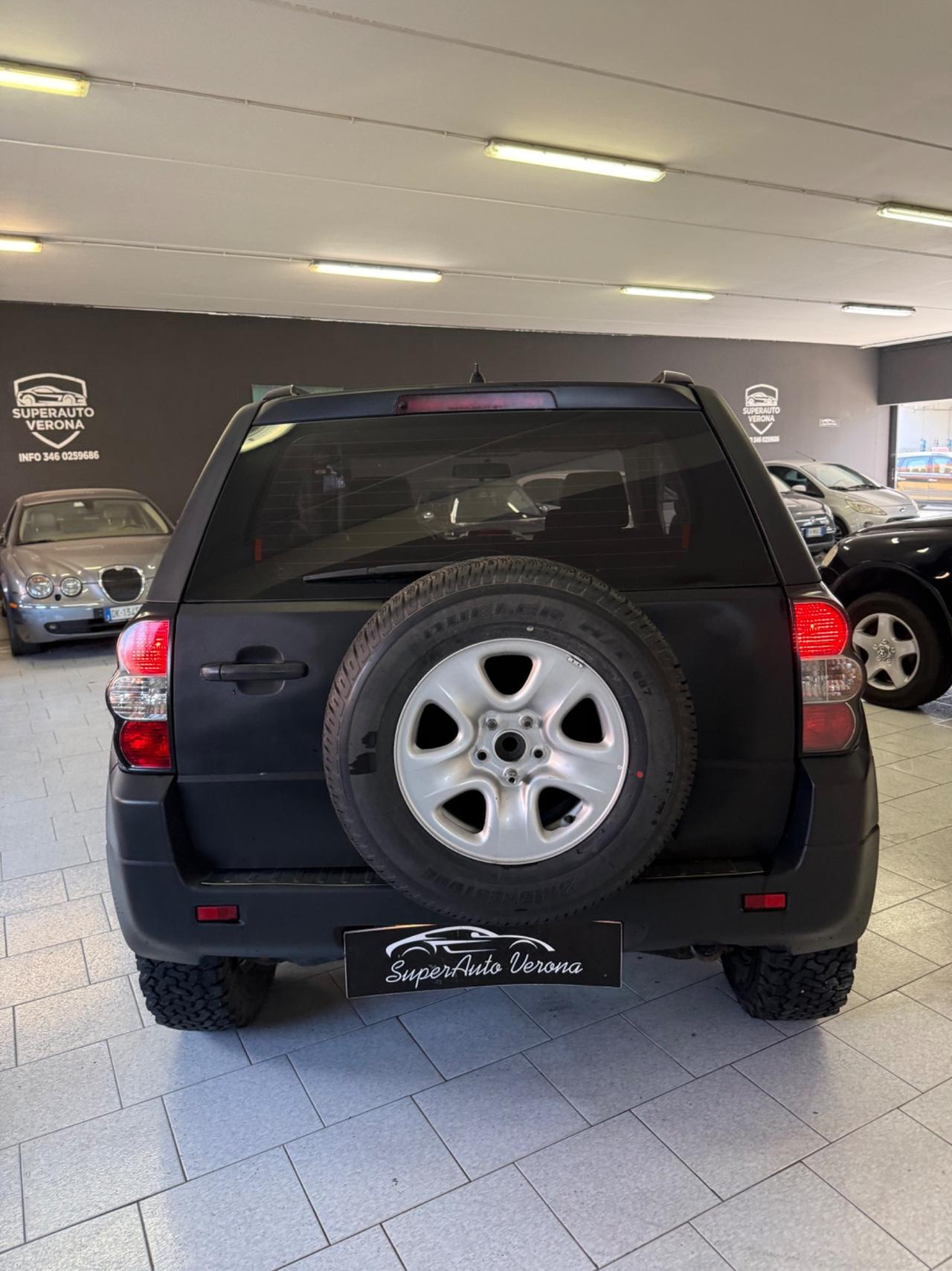 Suzuki Grand Vitara 1.9 DDiS 3 porte