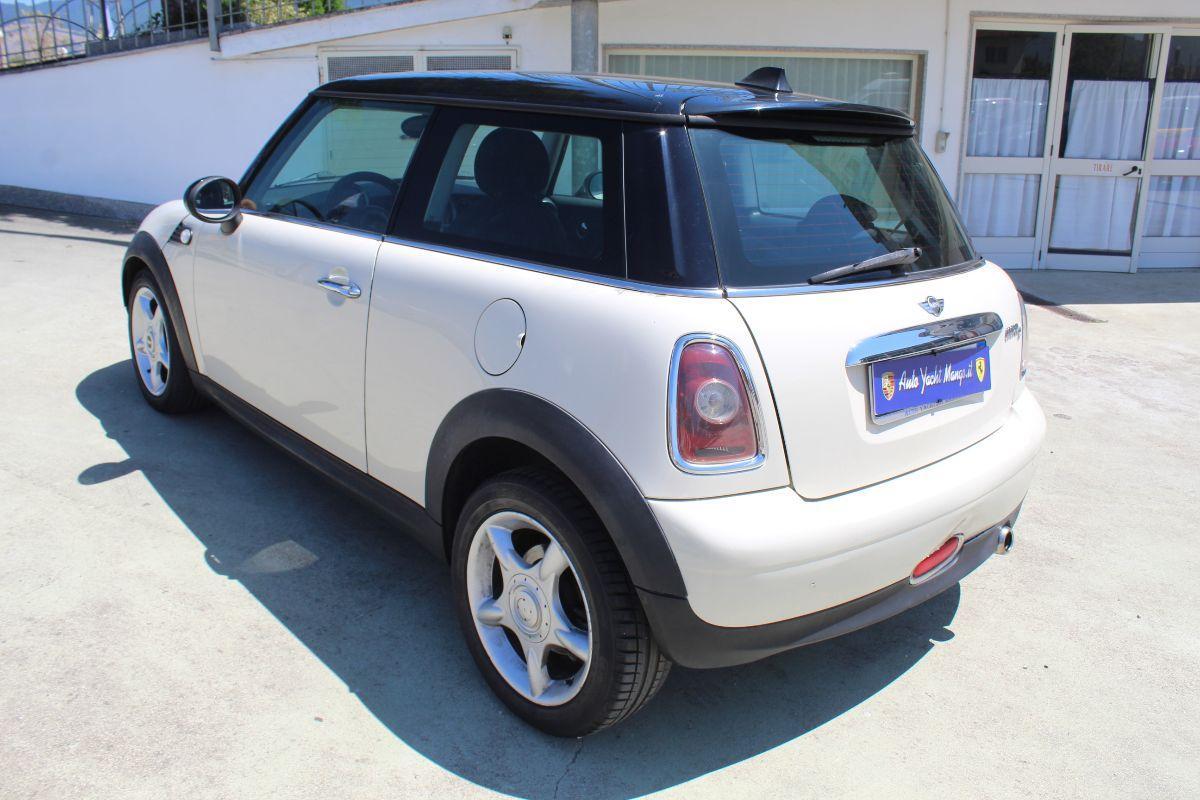 MINI - Mini - 1.6 16V Cooper D Chili