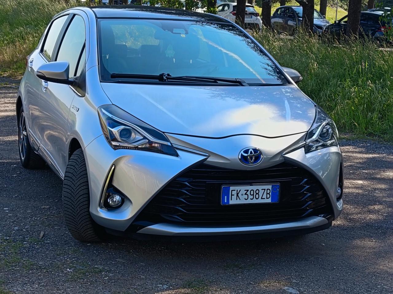 Toyota Yaris hybrid