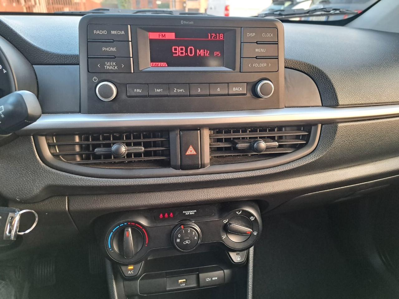 Kia Picanto 1.0 12V 5 porte Urban