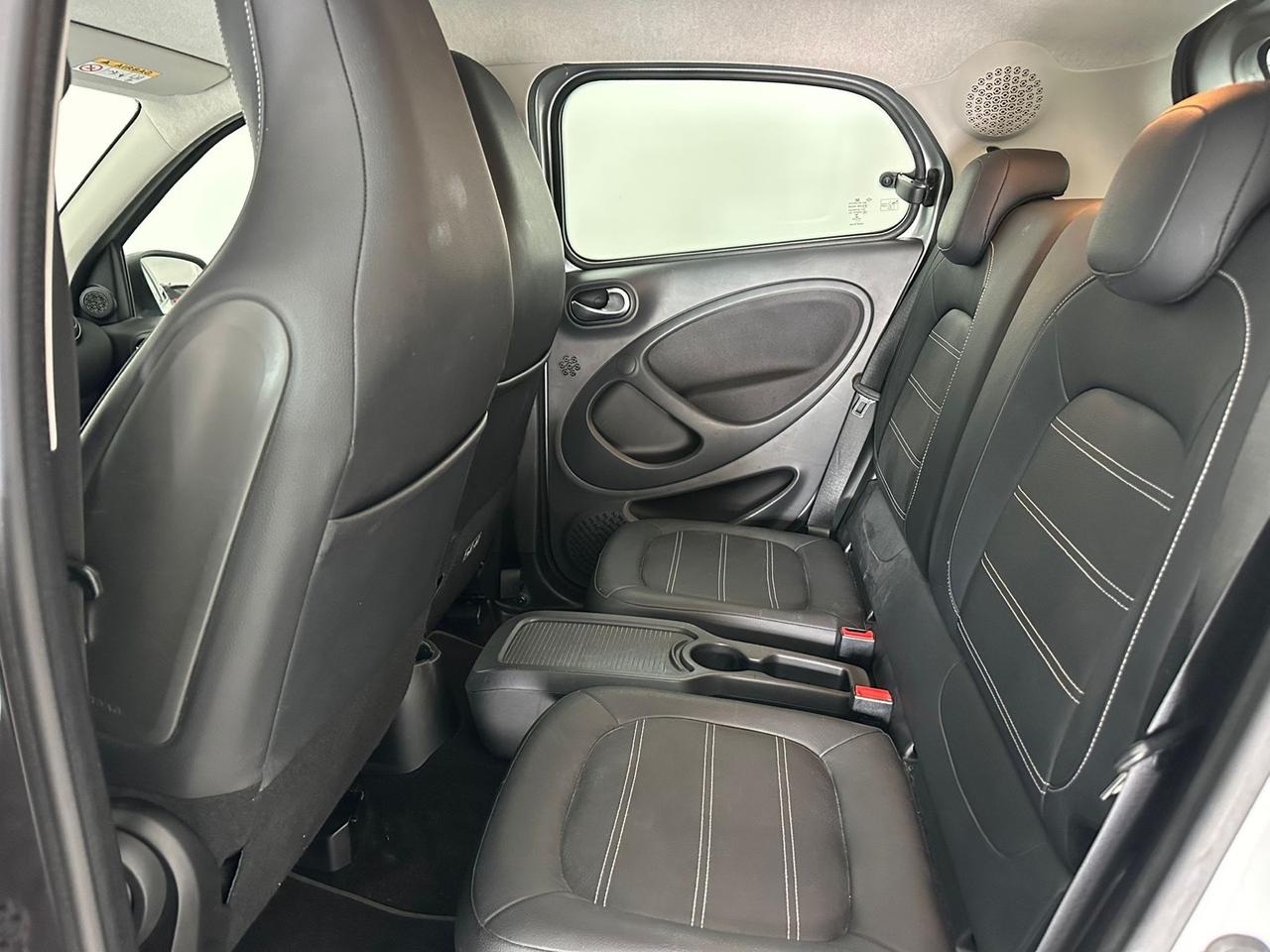 SMART FORFOUR PRIME AUTOMATICA NAVI/LED/PELLE