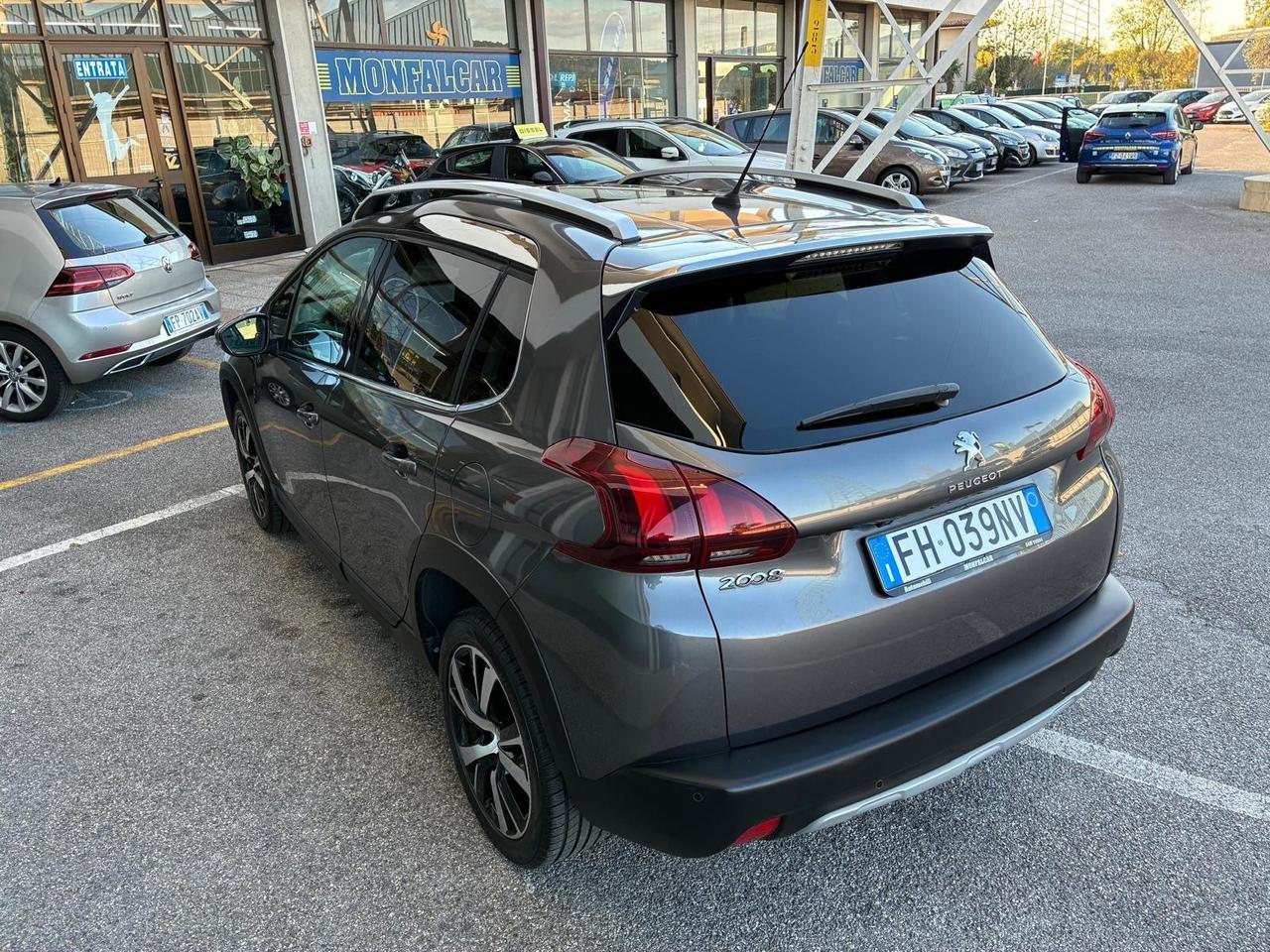 Peugeot 2008 BlueHDi 100 GT Line