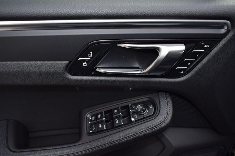 Porsche Macan 2.0 T IVA ESPOSTA SOLO 17.000KM