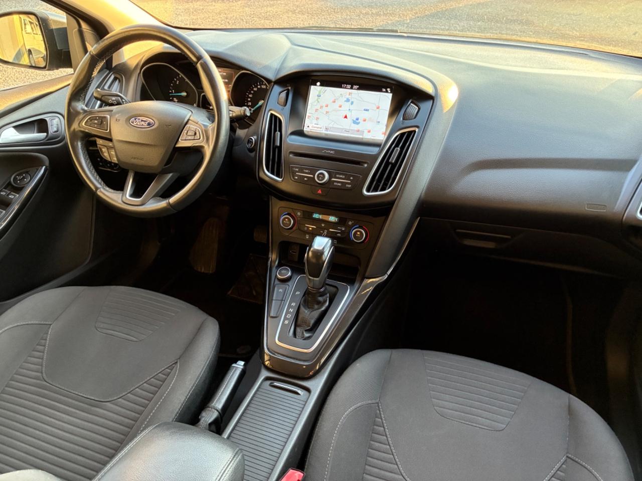 Ford Focus 1.5 TDCi 120 cv Powershift SW Titanium