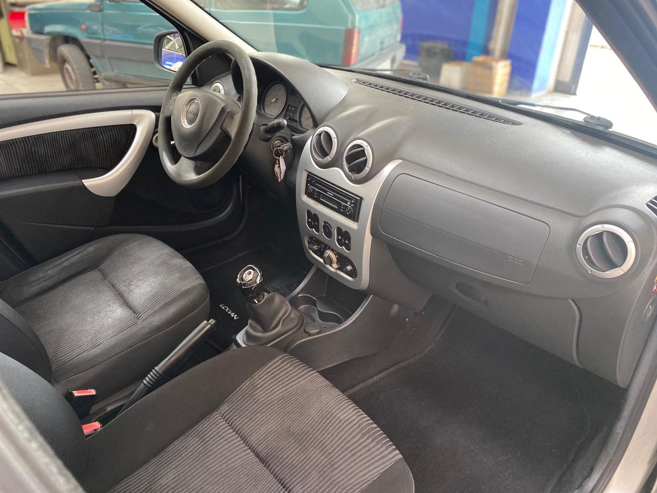 Dacia Logan MCV 1.6 GPL 5 posti Lauréate