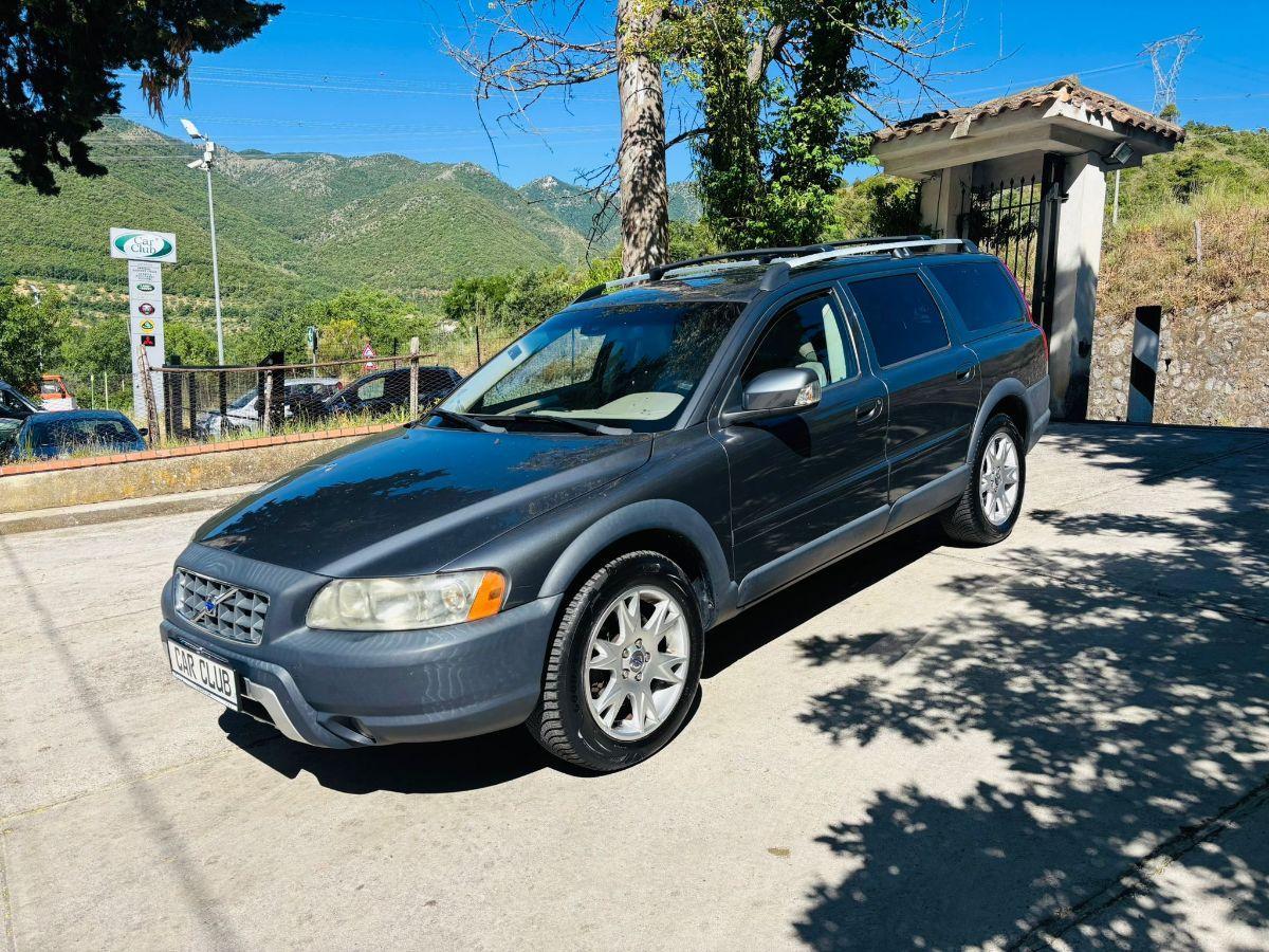 Volvo V70 2.4 D5 Automatica AWD Cross Country