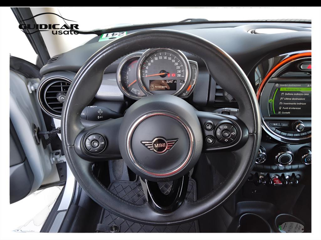 MINI Mini IV F55 2018 5p - Mini 5p 1.5 Cooper D Business