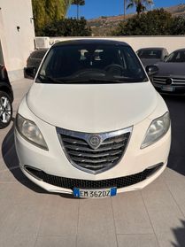 Lancia Ypsilon 1.3 MJT 16V 95 CV 5 porte S&S Silver