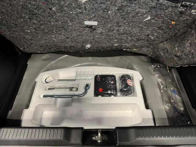 SUZUKI Swift 1.2 Hybrid 4WD AllGrip Top