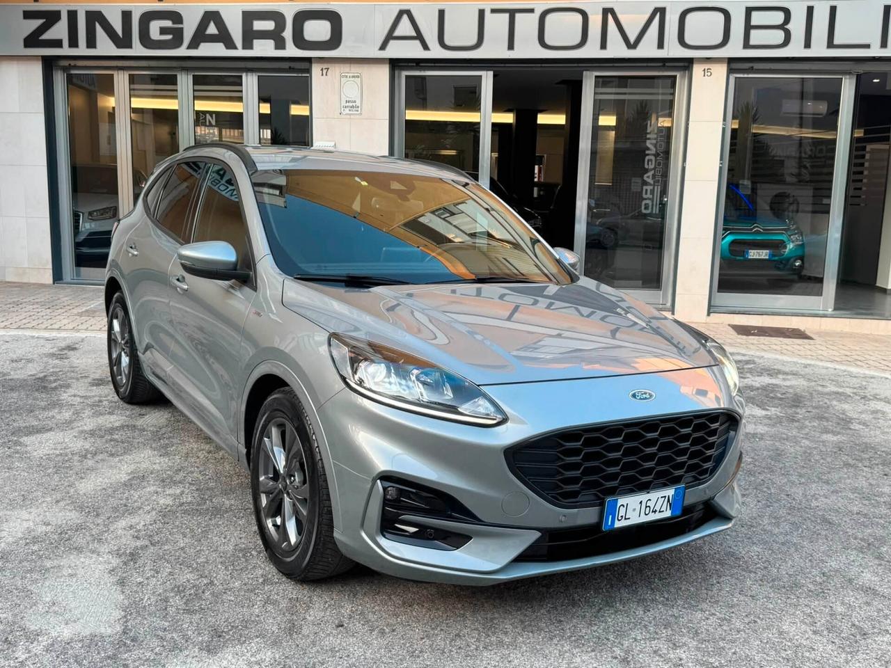 FORD KUGA 1.5 TDCI 120 CV. E6 2WD ST-LINE FULL PERFETTA