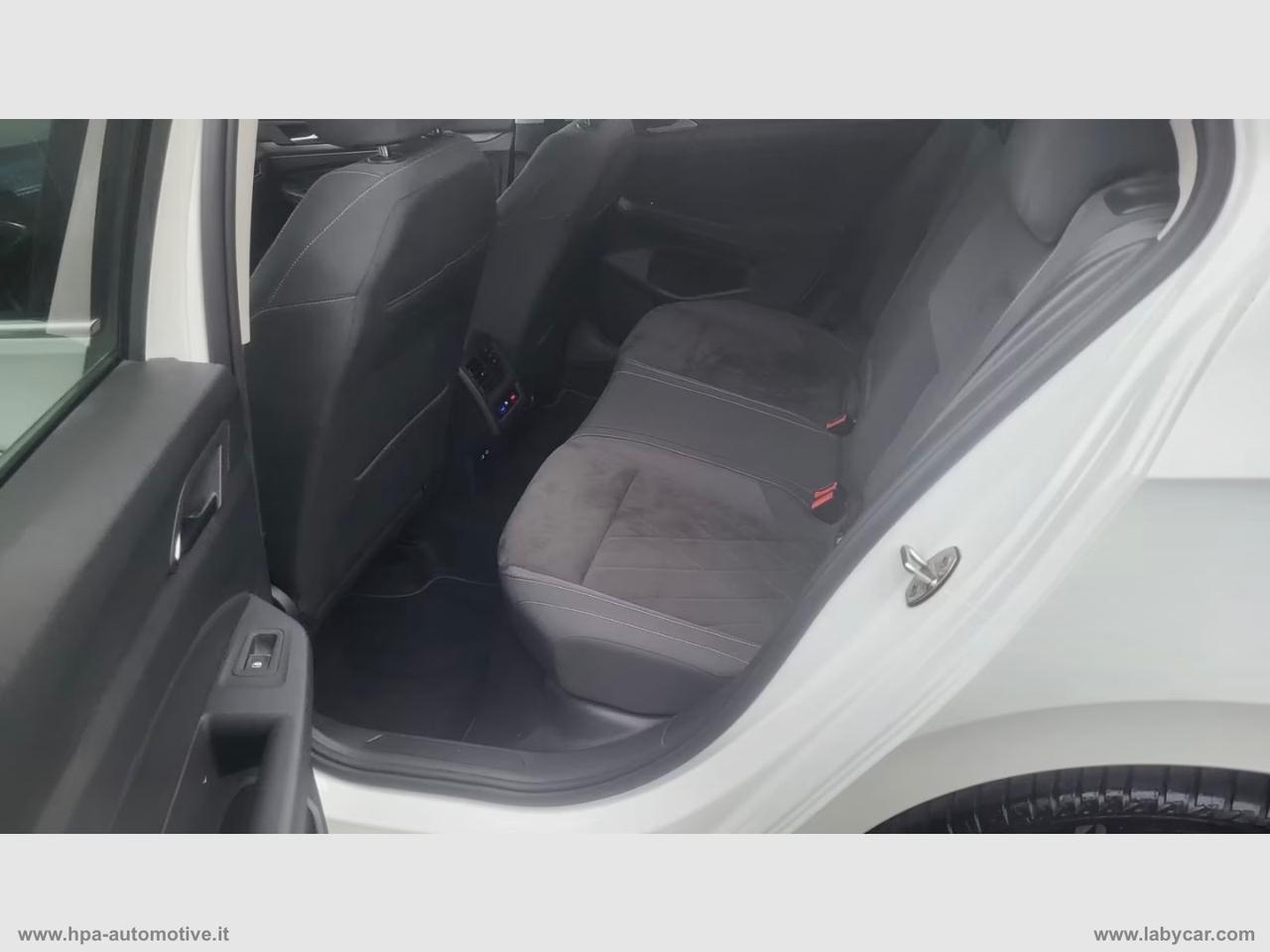 VOLKSWAGEN Golf 1.5 TSI 150CV Style NAVI IQ-LIGHT RETROCAMERA