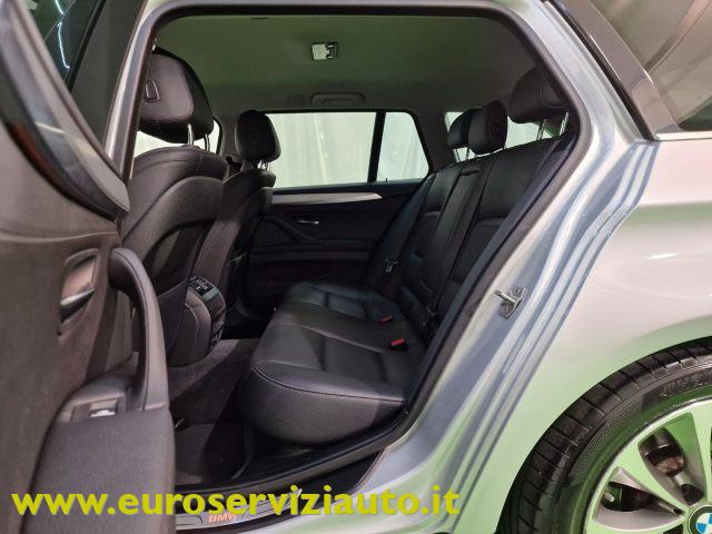 BMW 530 d xDrive 249CV Touring Luxury