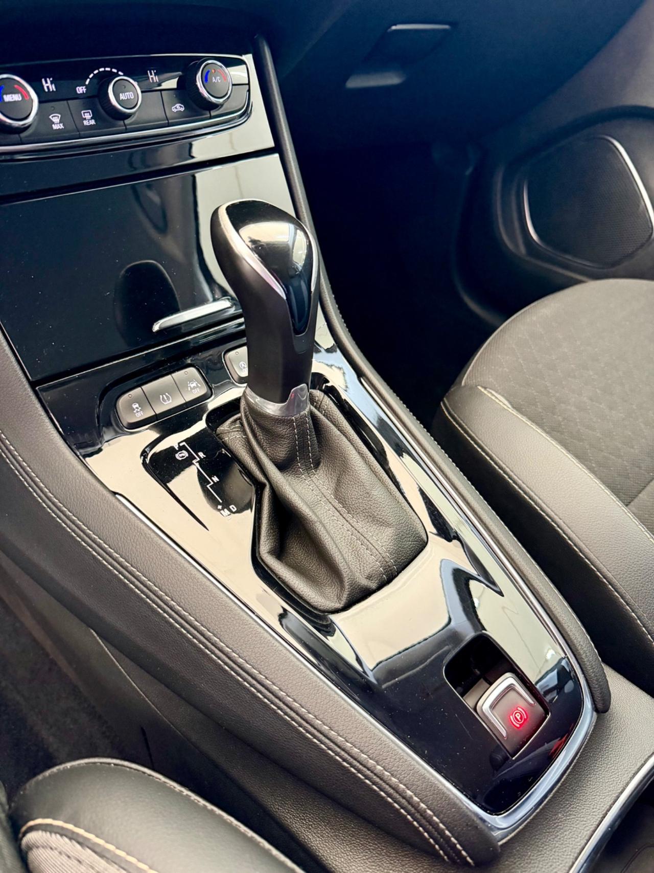 Opel Grandland 1.5 diesel aut. GS Line FINANZIABILE