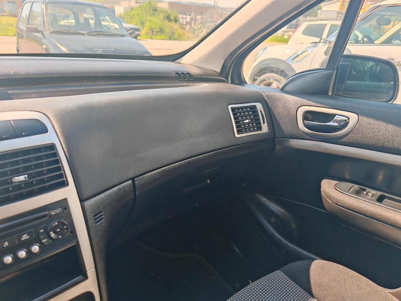 Peugeot 307 1.4 16V HDi 90CV