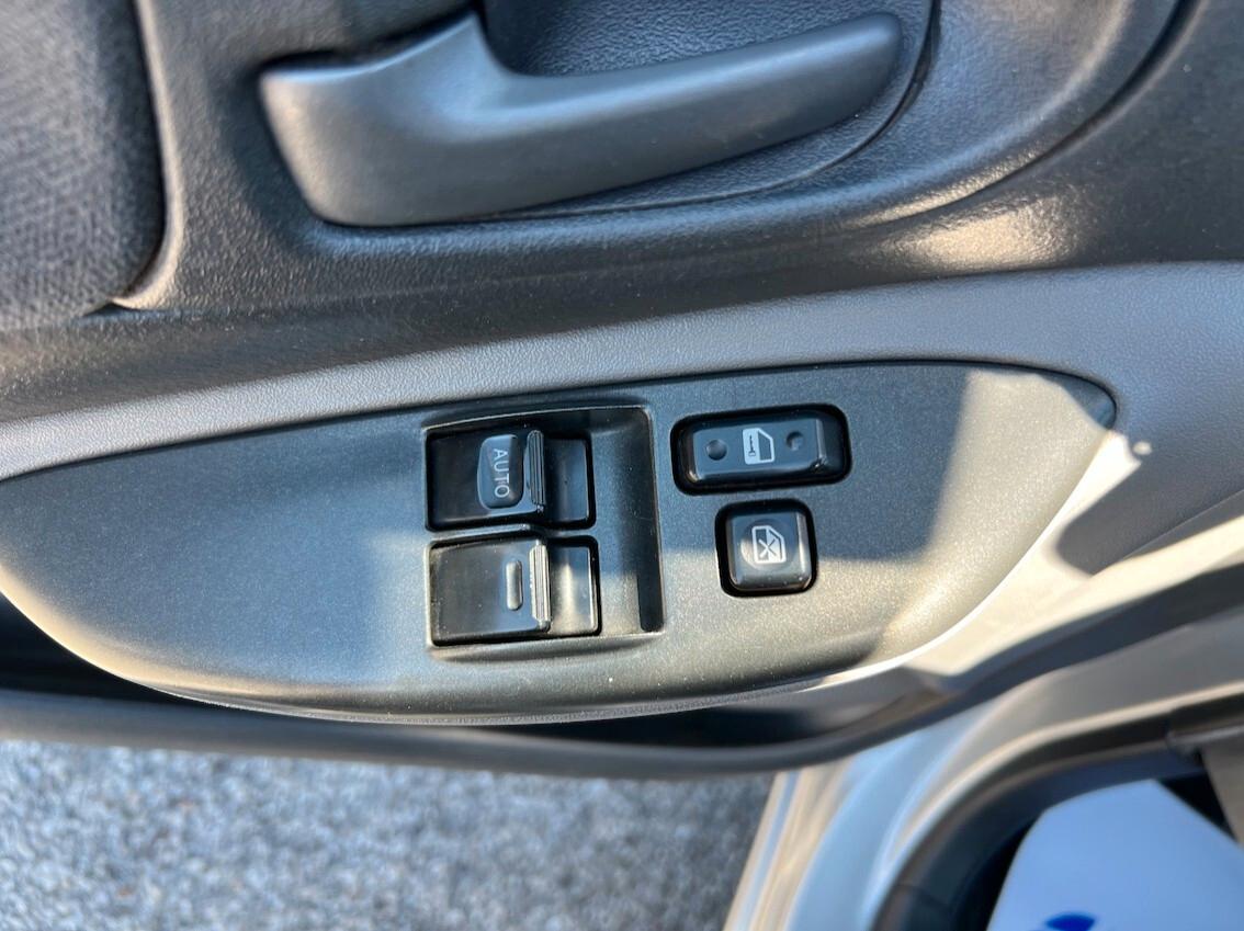 Toyota Yaris Yaris 3p 1.0 - 102.500 KM - NEOPATENTATI