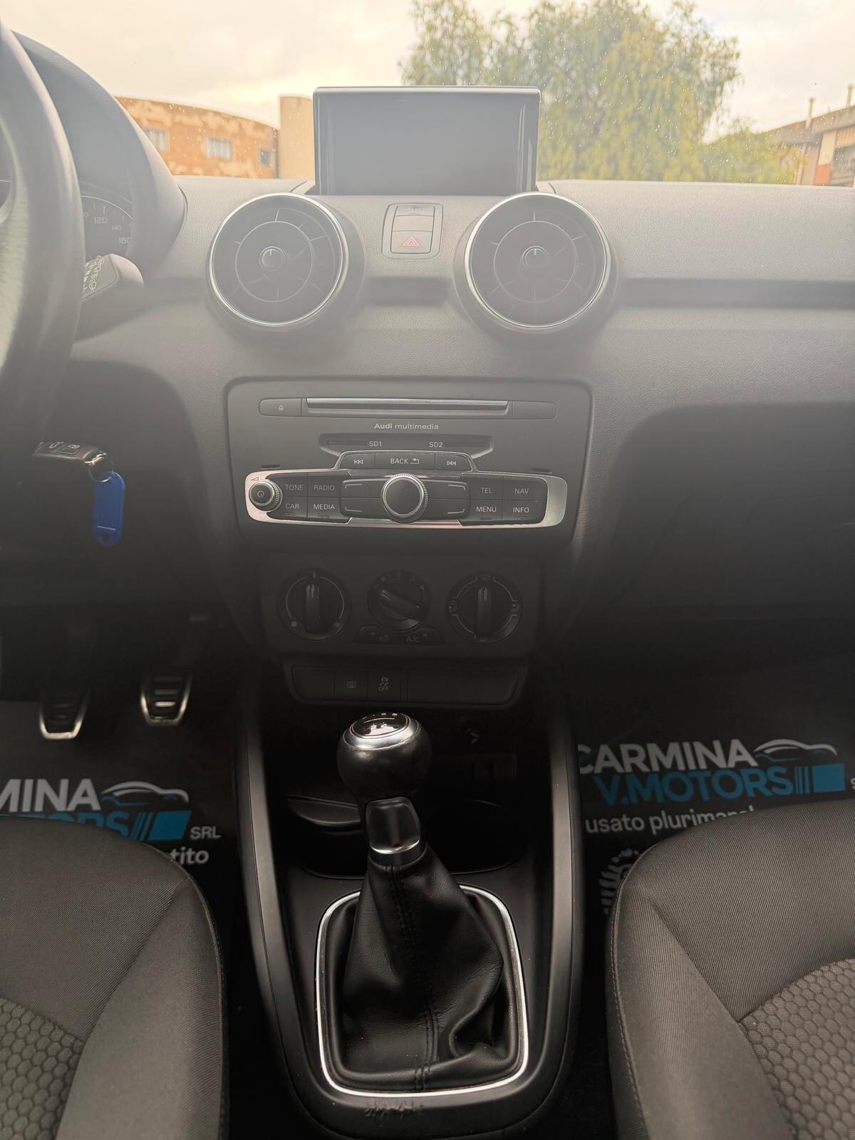 Audi A1 1.6 BICOLORE METAL PLUS