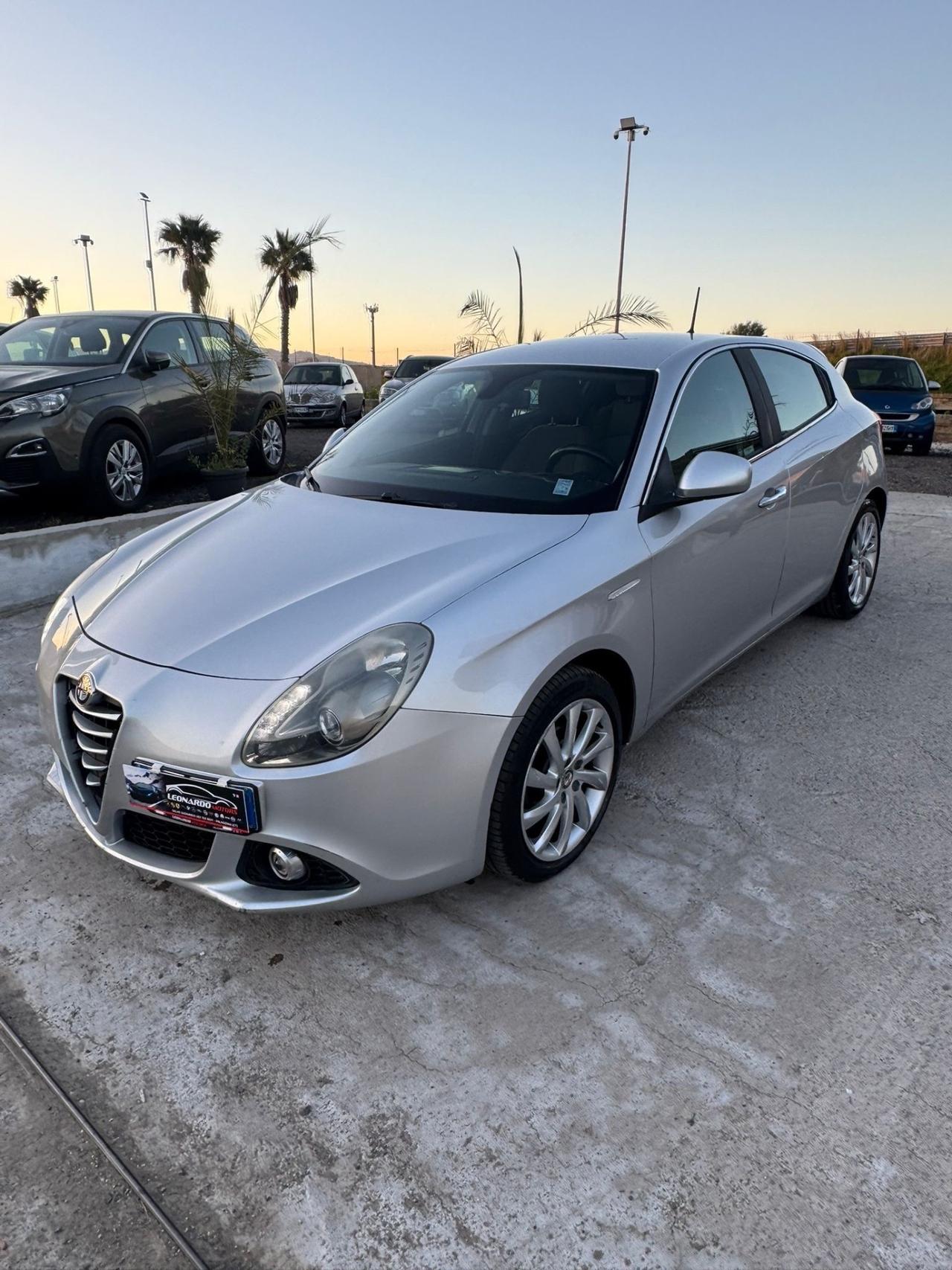 Alfa Romeo Giulietta 1.6 JTDm-2 105 CV Exclusive