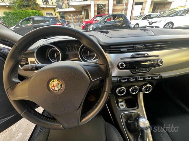 ALFA ROMEO Giulietta 2.0 JTDm-2 140 CV Progressi