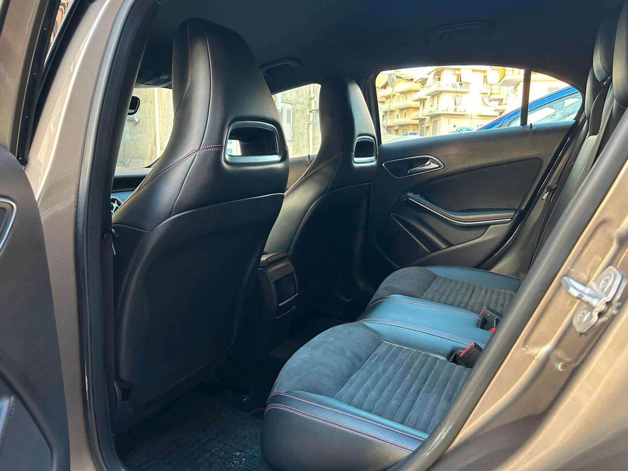 Mercedes-Benz Classe A 200 CDI AMG