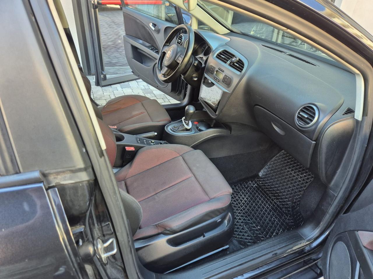 Seat Leon 2.0 16V TDI AUTOMATICA