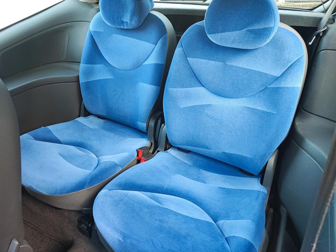 Citroen C2 1.1 Benz 65 Milà km originali