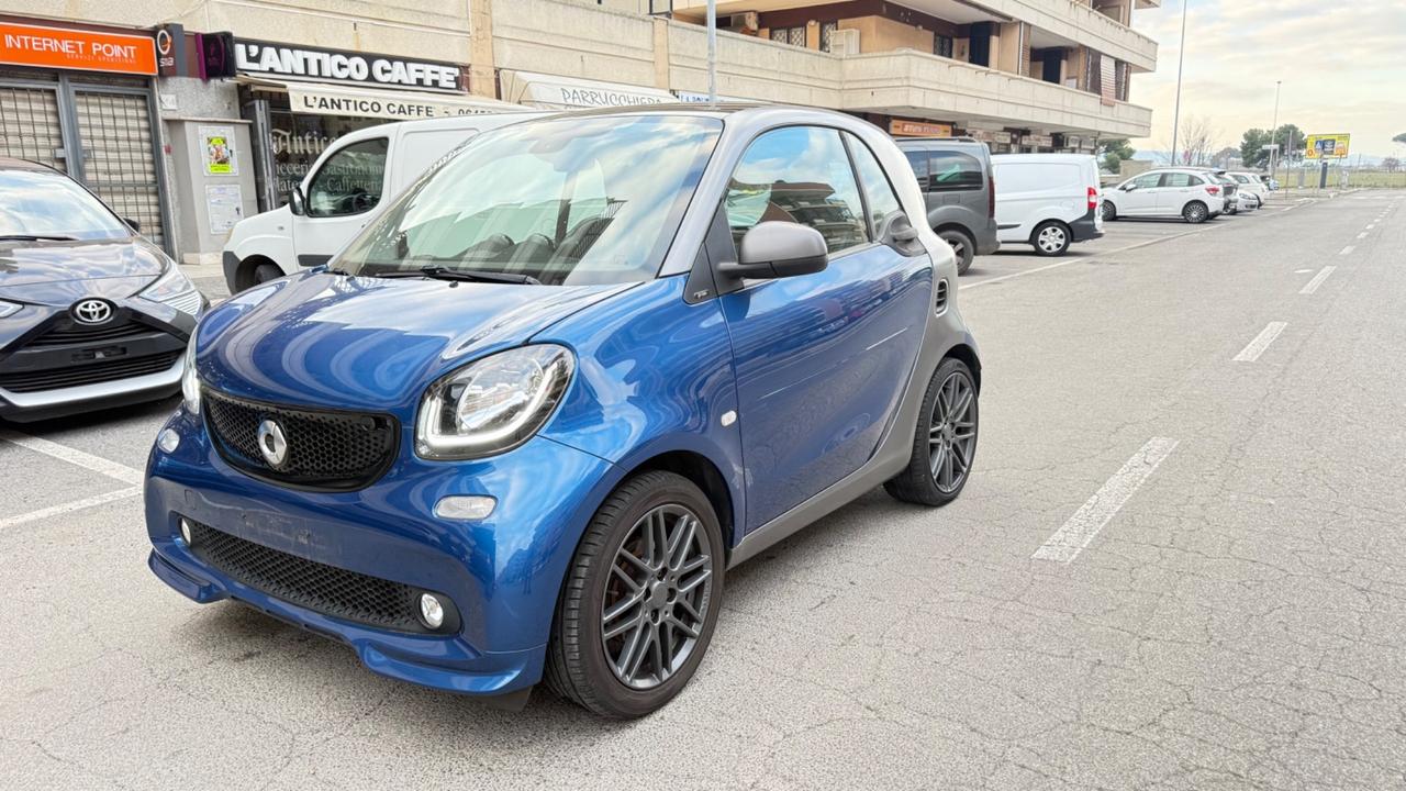 Smart ForTwo 90 0.9 Turbo twinamic Prime PACK BRABUS LED NAVI PELLE PDC KAMERA PANORAMA