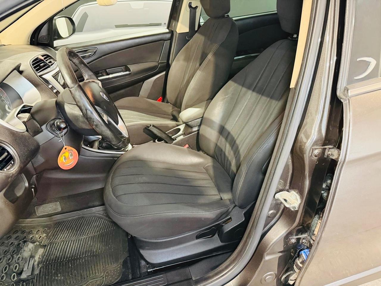 Lancia Delta 1.6 MTJ*120 CV Gold*NEOPATENTATI*