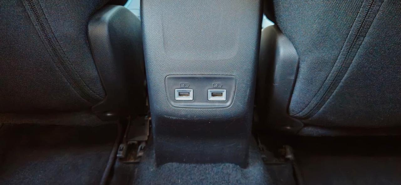 Peugeot 2008 Diesel 130cv EAT8 Allure Pack