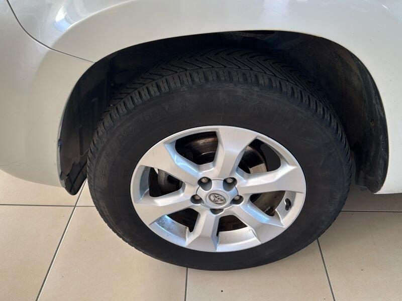Toyota RAV4 D-4d 2.2 DPF 150cv Exclusive Gancio Traino