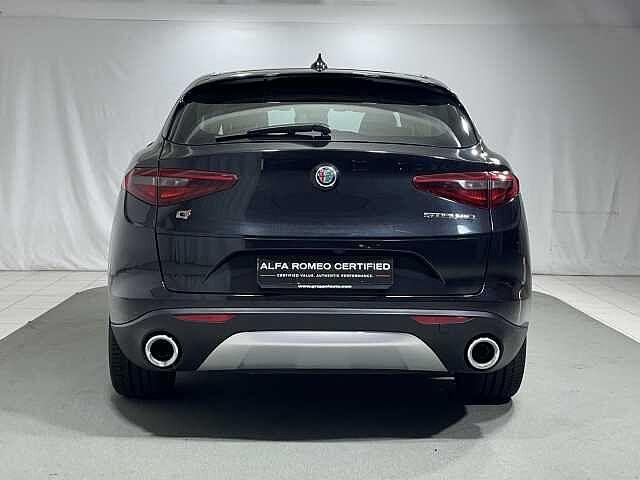 Alfa Romeo Stelvio 2.0 Turbo 200 CV AT8 Q4 Executive