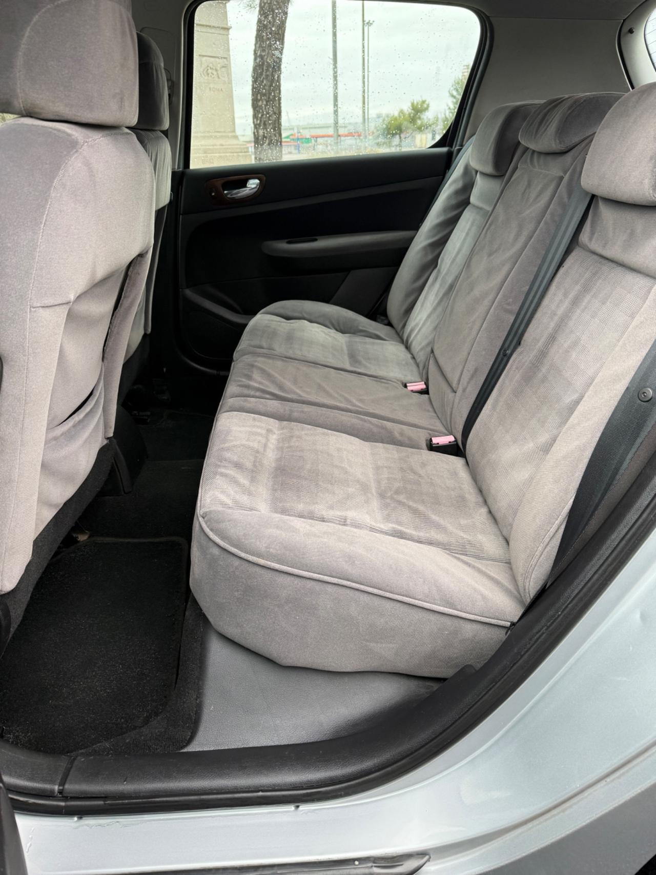 Peugeot 307 1.4 16V 5p. XR Plus