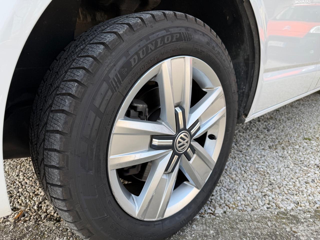 Volkswagen Caravelle 2.0 150CV DSG 9 POSTI