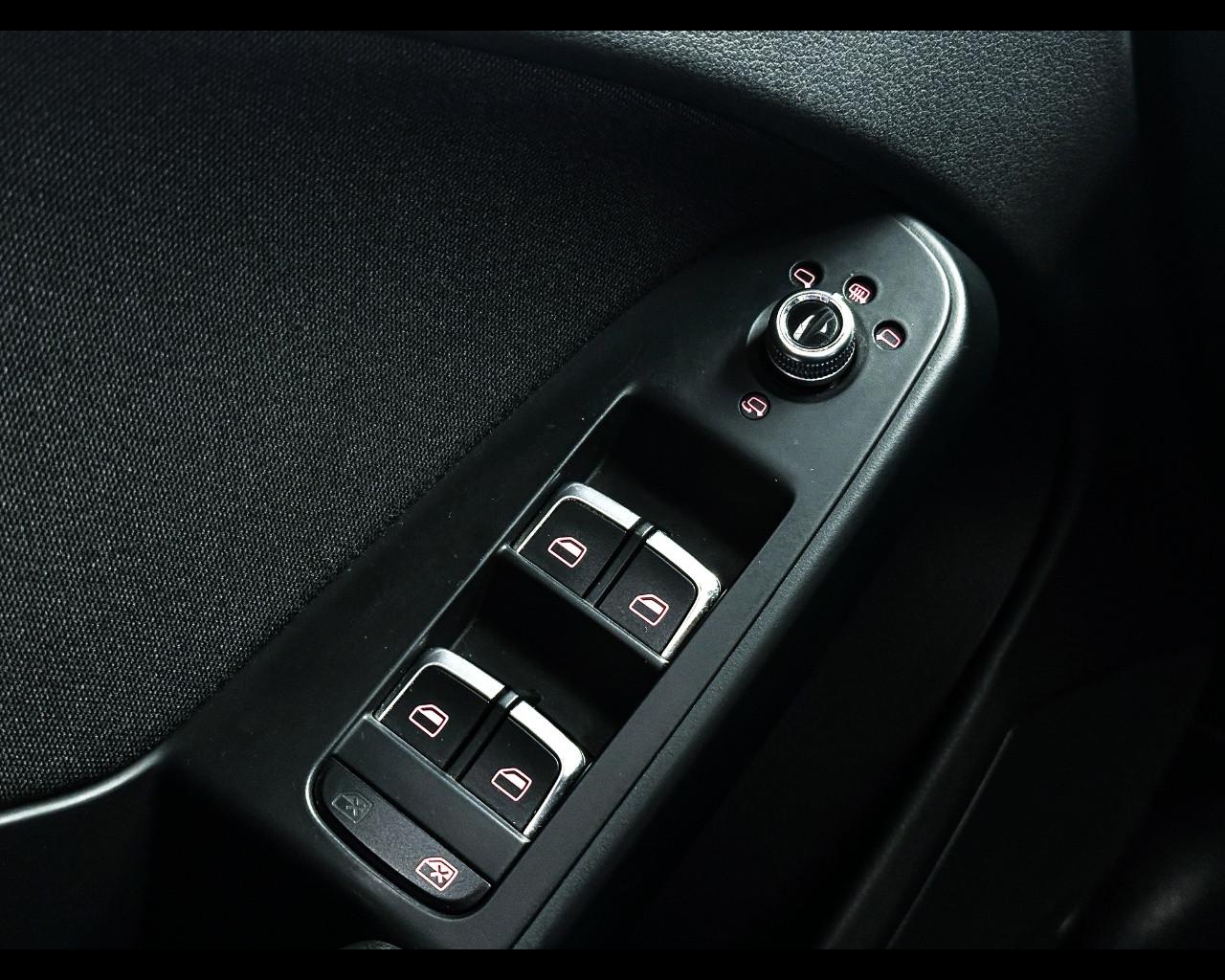 AUDI A4 4ª serie - A4 Avant 2.0 TDI 177 CV quattro S tronic