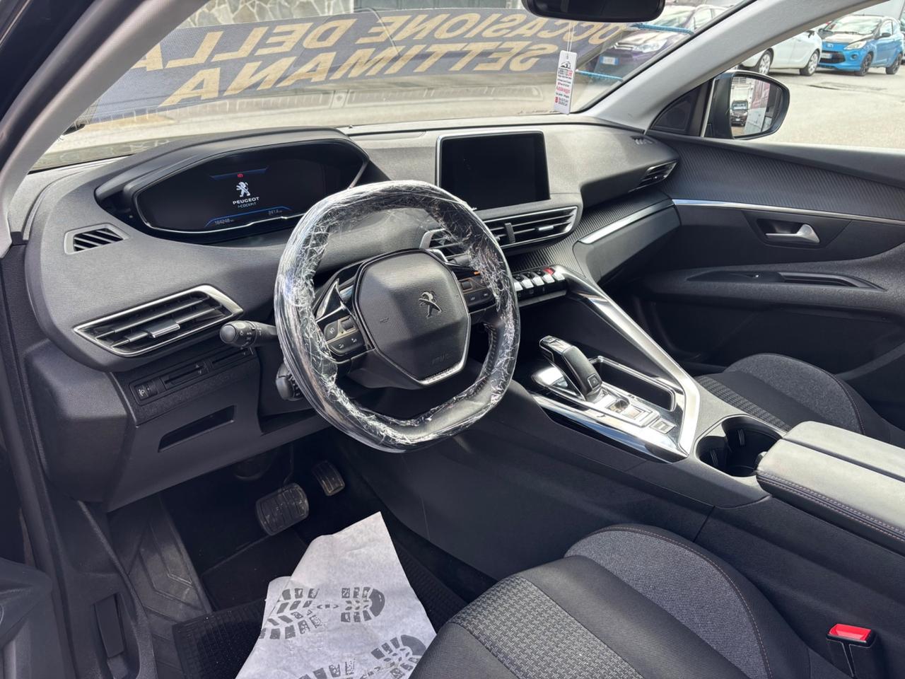Peugeot 3008 BlueHDi 130 S&S Business automatica