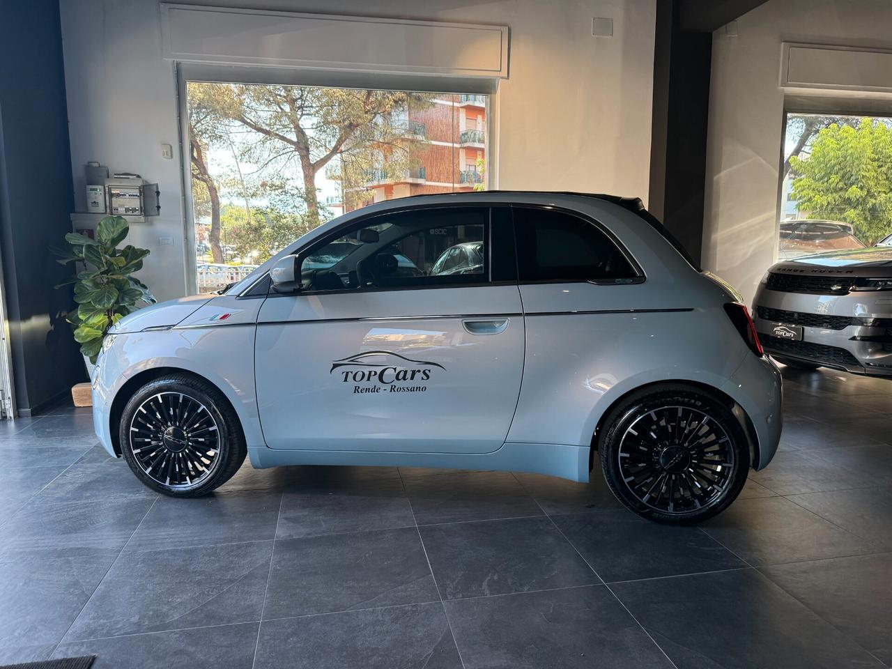 Fiat 500 500e Cabrio 42 kWh La Prima