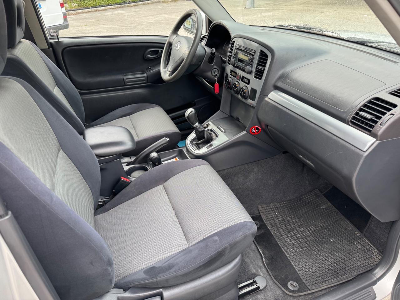Suzuki Grand Vitara 2.0 turbodiesel 16V cat 3 porte