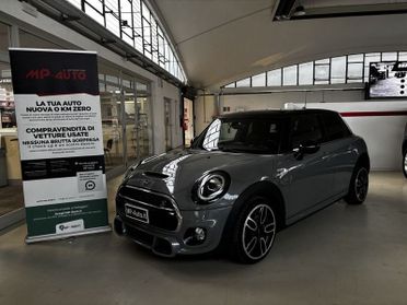 MINI Mini 5 porte 2.0 Cooper SD aut. 5 porte