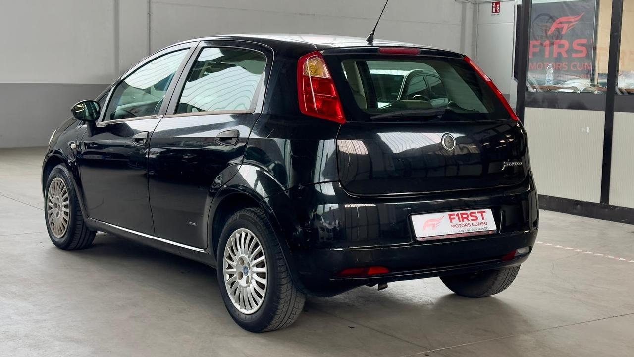 Fiat Grande Punto 1.4 Starjet 16V 5 porte Emotion