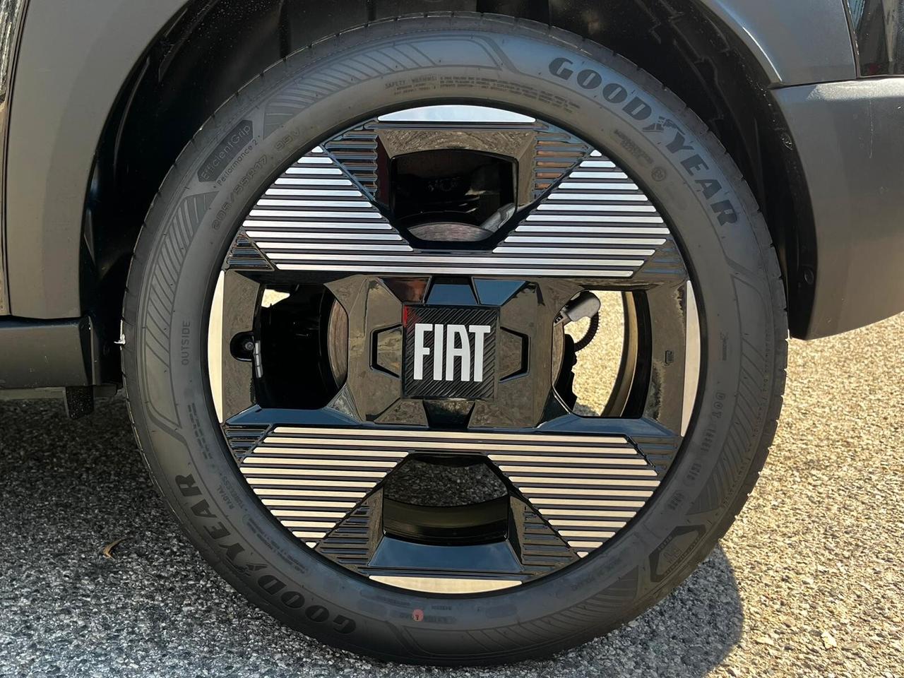 Fiat Grande Panda 1.2 Hybrid 110 CV S&S La Prima