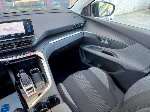 Peugeot 3008 1.5 bluehdi Active Business s&s 130cv eat8