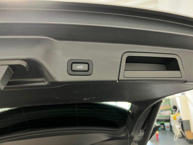 LAND ROVER Range Rover Evoque 2.0D I4 163 CV AWD Auto R-Dynamic S