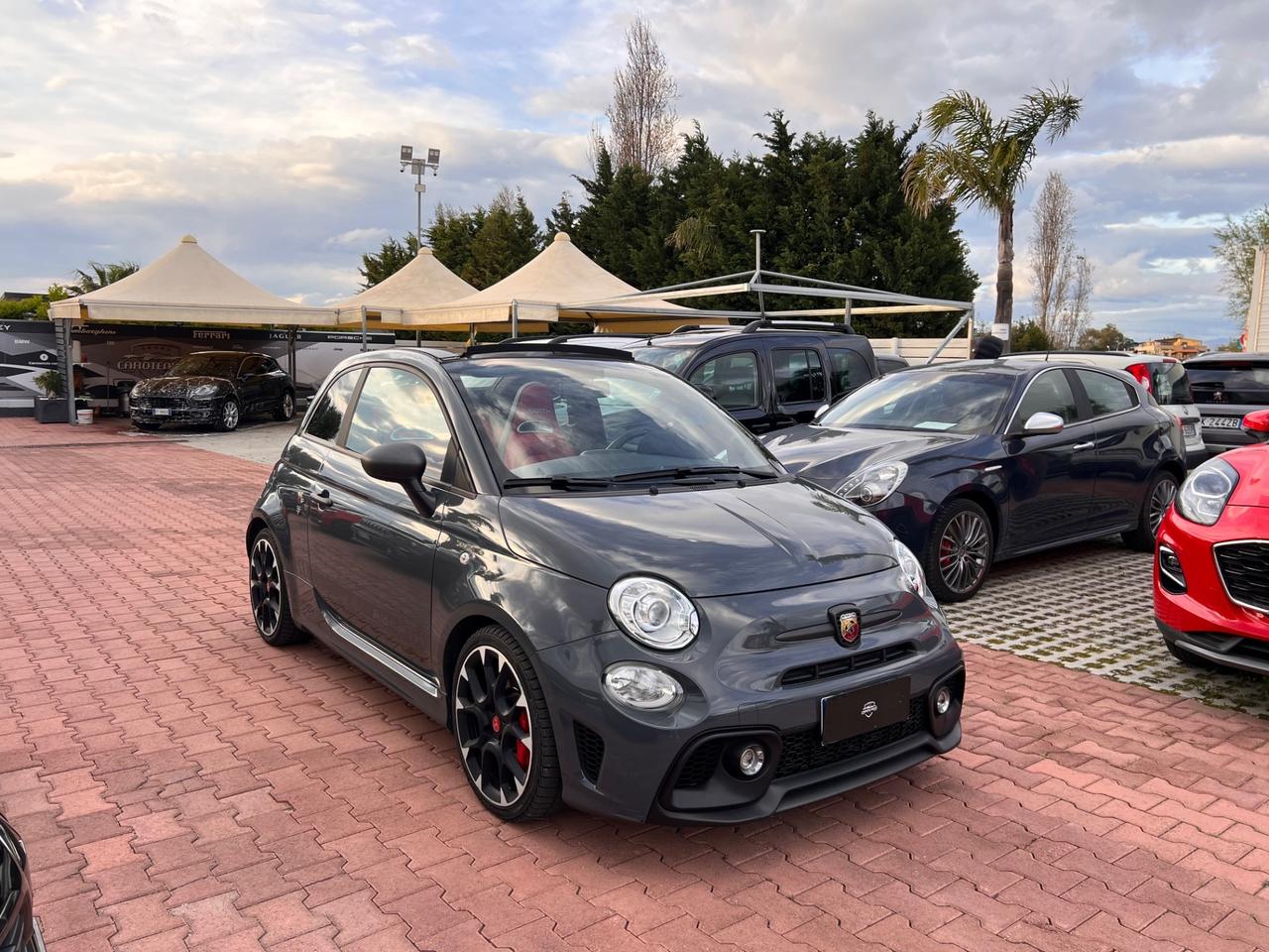 Abarth 595 C 1.4 Turbo T-Jet 180 CV Competizione