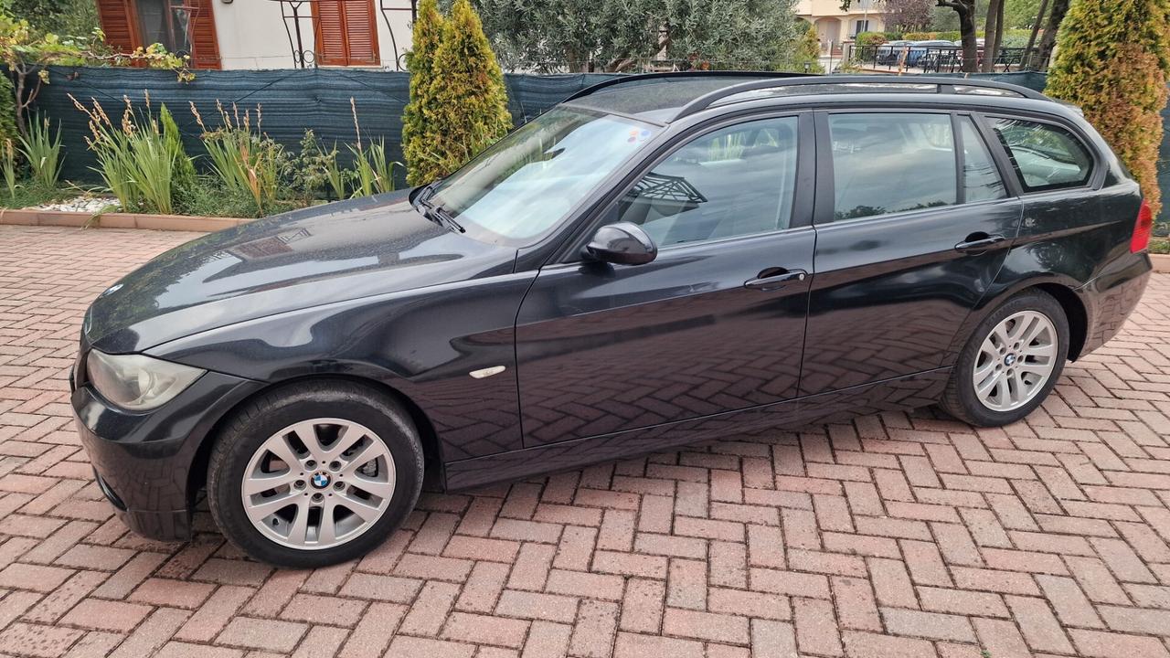 Bmw 320 320d cat Touring Attiva