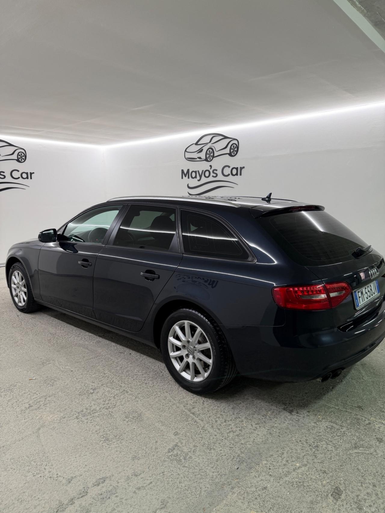 Audi A4 CAMBIO AUTOMATICO (anno 2017)
